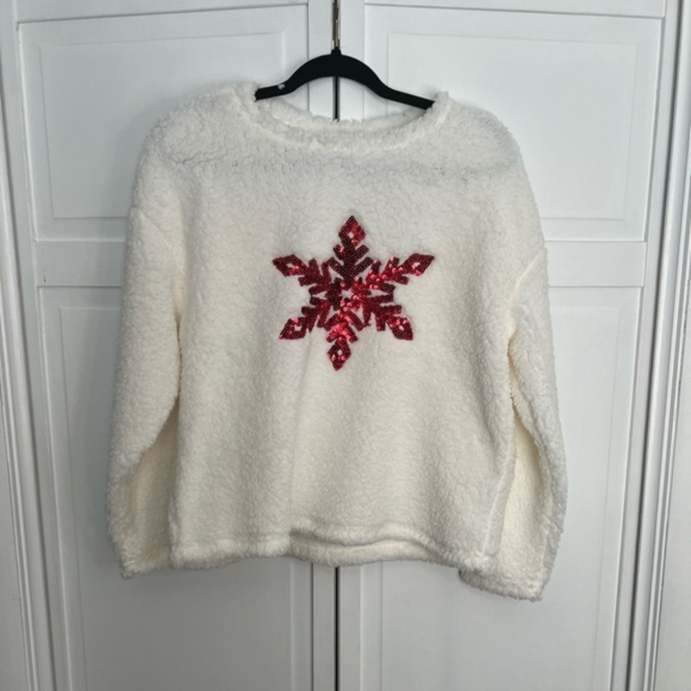 VENUS SNOWFLAKE SHERPA SWEATSHIRT SIZE LARGE COLOR WHITE AND RED
